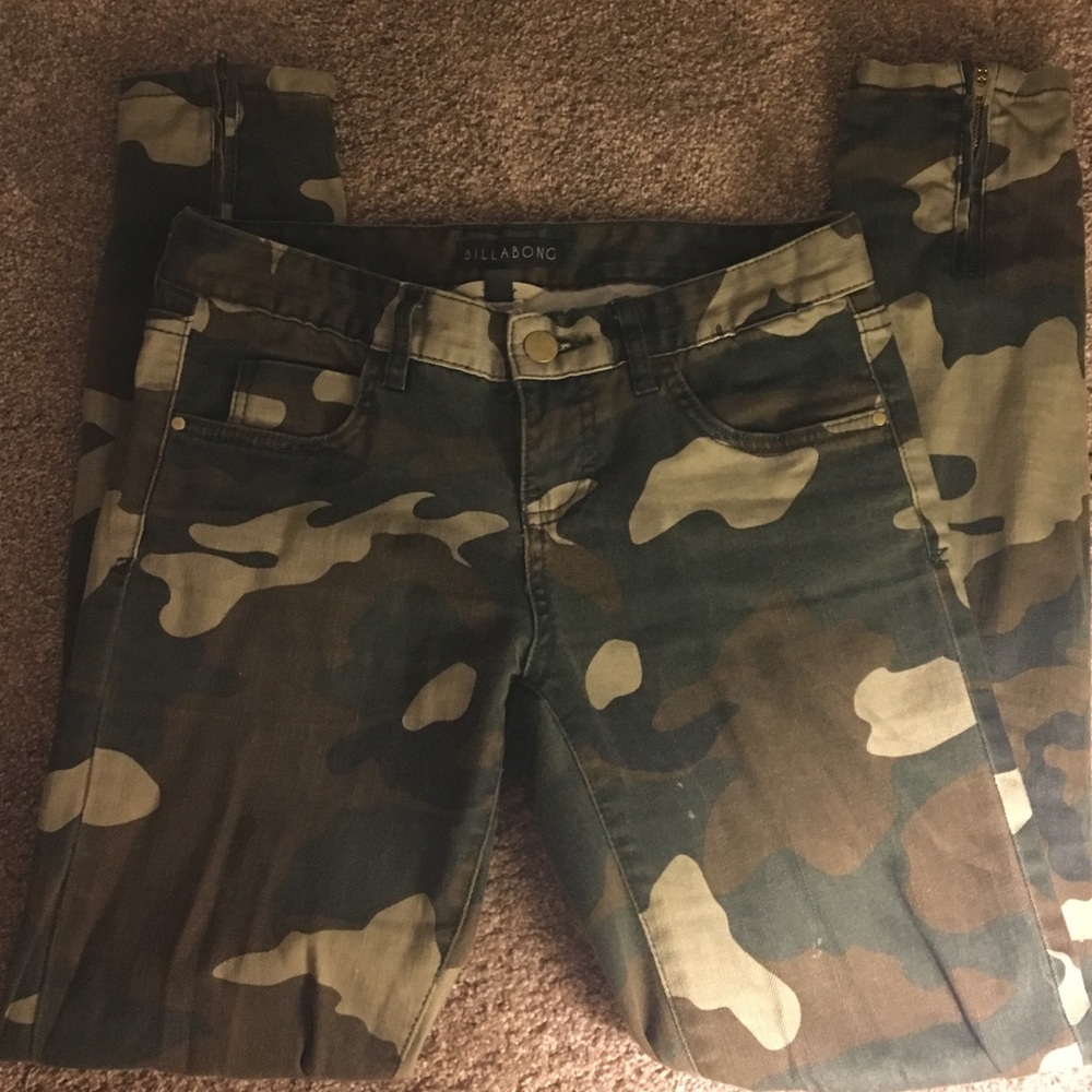 Camo Jeans